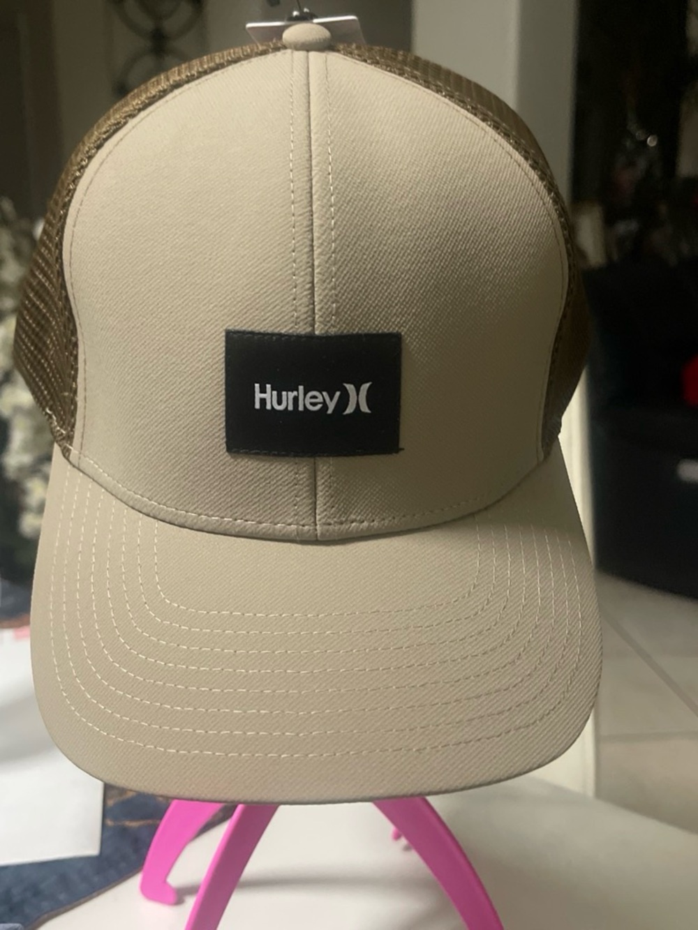 Hurley Two-Tone Beige and Brown Trucker Cap